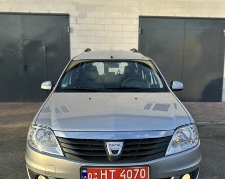 Серый Дачия Логан, объемом двигателя 1.6 л и пробегом 180 тыс. км за 5999 $, фото 1 на Automoto.ua
