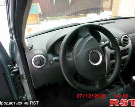 Серый Дачия Логан, объемом двигателя 1.6 л и пробегом 168 тыс. км за 6000 $, фото 2 на Automoto.ua