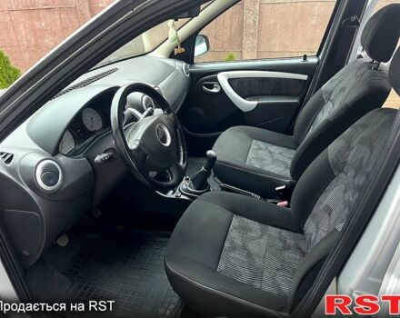 Серый Дачия Логан, объемом двигателя 1.6 л и пробегом 96 тыс. км за 6200 $, фото 7 на Automoto.ua