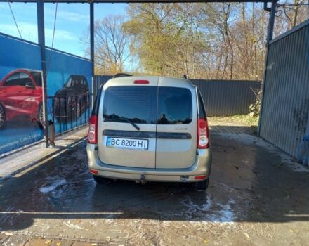 Дачія Logan 2011 у Перемышлянах на Automoto.ua Сірий Дачія Logan, об'ємом двигуна 1.6 л та пробігом 251 тис. км за 5100 $, фото 5 на Automoto.ua