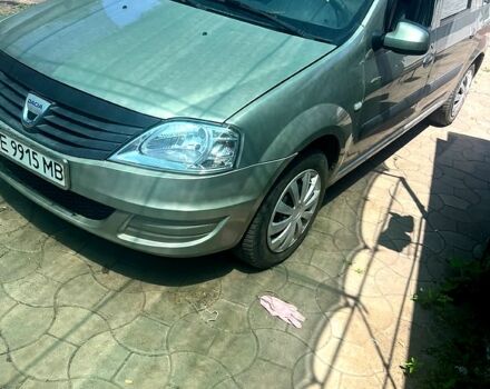 Серый Дачия Логан, объемом двигателя 1.6 л и пробегом 211 тыс. км за 5400 $, фото 2 на Automoto.ua