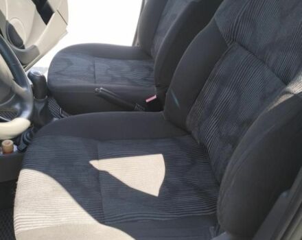 Серый Дачия Логан, объемом двигателя 1.6 л и пробегом 184 тыс. км за 6800 $, фото 21 на Automoto.ua