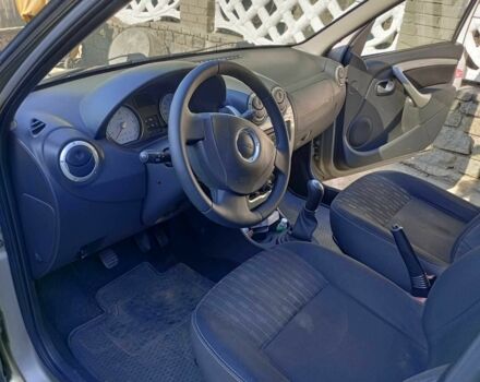 Серый Дачия Логан, объемом двигателя 1.5 л и пробегом 271 тыс. км за 6250 $, фото 5 на Automoto.ua