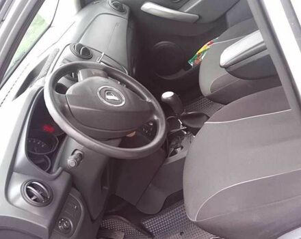 Серый Дачия Логан, объемом двигателя 1.5 л и пробегом 127 тыс. км за 7200 $, фото 9 на Automoto.ua