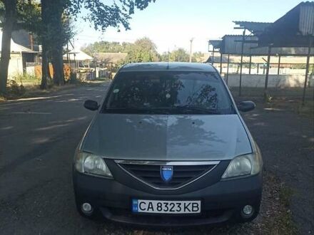 Дачия Логан 2005 в Монастырище на Automoto.ua Серый Дачия Логан, объемом двигателя 1.6 л и пробегом 208 тыс. км за 3000 $, фото 1 на Automoto.ua
