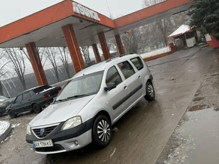 Сірий Дачія Logan, об'ємом двигуна 1.6 л та пробігом 262 тис. км за 4800 $, фото 1 на Automoto.ua