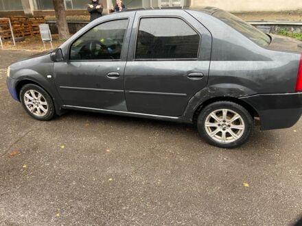 Серый Дачия Логан, объемом двигателя 1.4 л и пробегом 320 тыс. км за 2200 $, фото 1 на Automoto.ua