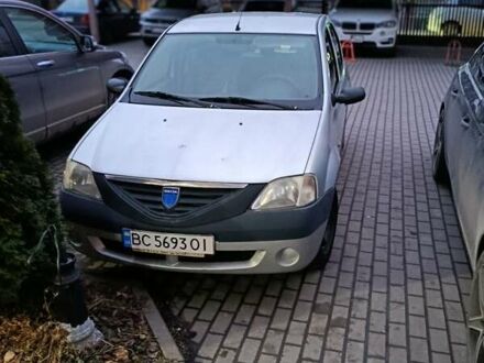 Серый Дачия Логан, объемом двигателя 1.4 л и пробегом 320 тыс. км за 3000 $, фото 1 на Automoto.ua