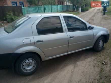 Дачия Логан 2006 в Дружковке на Automoto.ua Серый Дачия Логан, объемом двигателя 1.39 л и пробегом 320 тыс. км за 4300 $, фото 1 на Automoto.ua