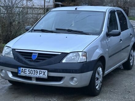 Серый Дачия Логан, объемом двигателя 1.4 л и пробегом 217 тыс. км за 3150 $, фото 1 на Automoto.ua