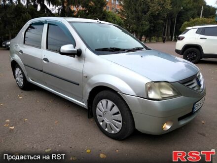 Серый Дачия Логан, объемом двигателя 1.6 л и пробегом 380 тыс. км за 2950 $, фото 1 на Automoto.ua