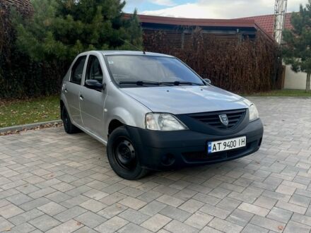 Дачія Logan 2006 у Івано-Франківську на Automoto.ua Сірий Дачія Logan, об'ємом двигуна 1.4 л та пробігом 180 тис. км за 2750 $, фото 1 на Automoto.ua