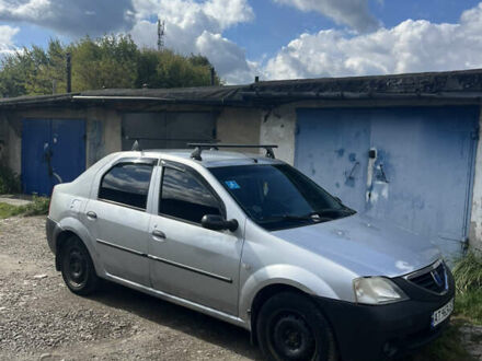 Сірий Дачія Logan, об'ємом двигуна 1.6 л та пробігом 300 тис. км за 2300 $, фото 1 на Automoto.ua