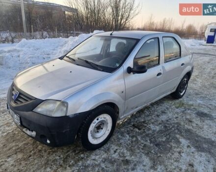 Сірий Дачія Logan, об'ємом двигуна 1.39 л та пробігом 296 тис. км за 3000 $, фото 1 на Automoto.ua