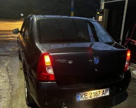 Серый Дачия Логан, объемом двигателя 1.4 л и пробегом 260 тыс. км за 3600 $, фото 1 на Automoto.ua