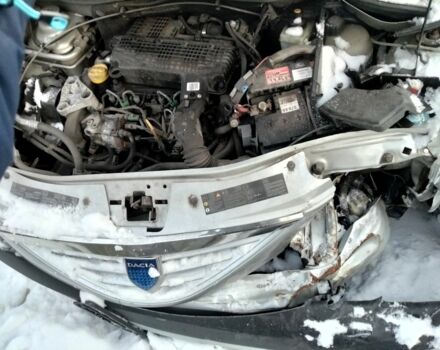 Серый Дачия Логан, объемом двигателя 0 л и пробегом 290 тыс. км за 1700 $, фото 1 на Automoto.ua