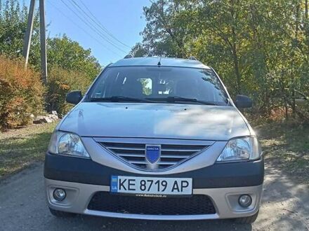 Серый Дачия Логан, объемом двигателя 1.6 л и пробегом 199 тыс. км за 5800 $, фото 1 на Automoto.ua