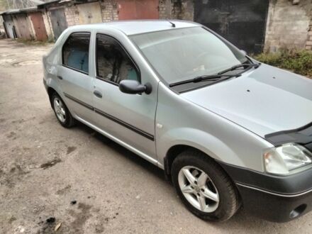 Серый Дачия Логан, объемом двигателя 1.4 л и пробегом 151 тыс. км за 4300 $, фото 1 на Automoto.ua