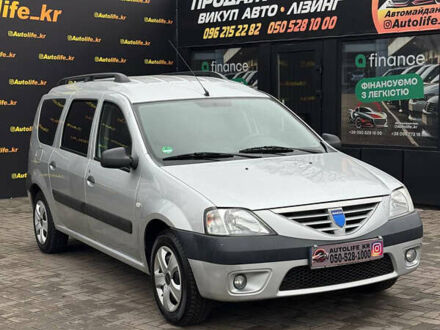 Серый Дачия Логан, объемом двигателя 1.6 л и пробегом 192 тыс. км за 5500 $, фото 1 на Automoto.ua