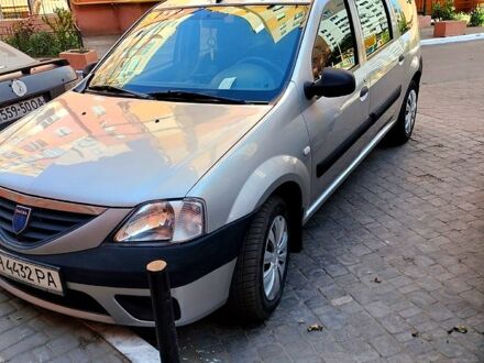 Дачия Логан 2007 в Одессе на Automoto.ua Серый Дачия Логан, объемом двигателя 1.6 л и пробегом 211 тыс. км за 5500 $, фото 1 на Automoto.ua