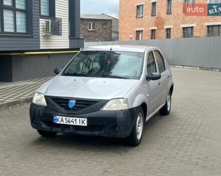 Сірий Дачія Logan, об'ємом двигуна 1.4 л та пробігом 512 тис. км за 2200 $, фото 1 на Automoto.ua