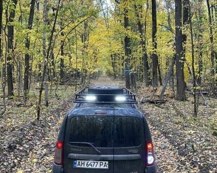 Серый Дачия Логан, объемом двигателя 1.6 л и пробегом 212 тыс. км за 4500 $, фото 1 на Automoto.ua