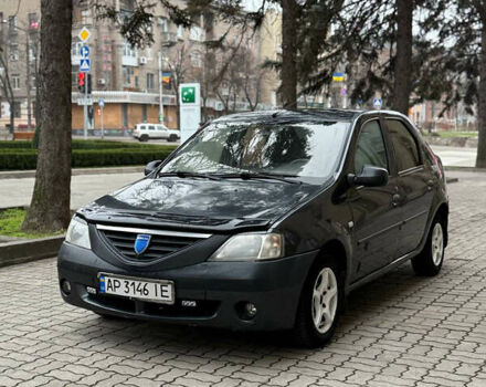 Серый Дачия Логан, объемом двигателя 1.4 л и пробегом 280 тыс. км за 2350 $, фото 1 на Automoto.ua