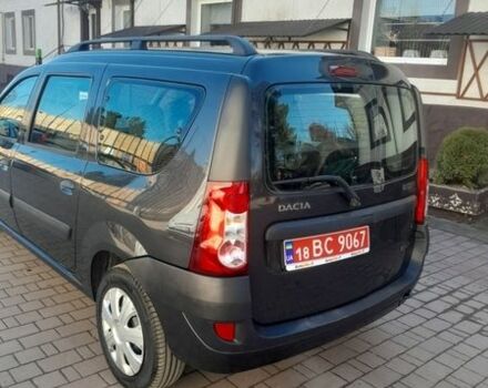 Серый Дачия Логан, объемом двигателя 1.6 л и пробегом 206 тыс. км за 5150 $, фото 1 на Automoto.ua