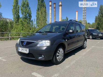 Дачия Логан 2007 в Киеве на Automoto.ua Серый Дачия Логан, объемом двигателя 1.4 л и пробегом 188 тыс. км за 4800 $, фото 1 на Automoto.ua