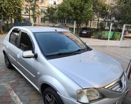 Серый Дачия Логан, объемом двигателя 1.6 л и пробегом 147 тыс. км за 4010 $, фото 1 на Automoto.ua