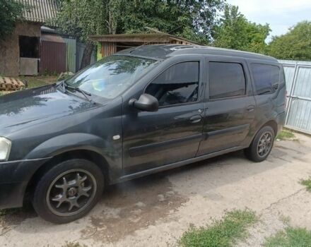 Серый Дачия Логан, объемом двигателя 1.6 л и пробегом 314 тыс. км за 3700 $, фото 1 на Automoto.ua