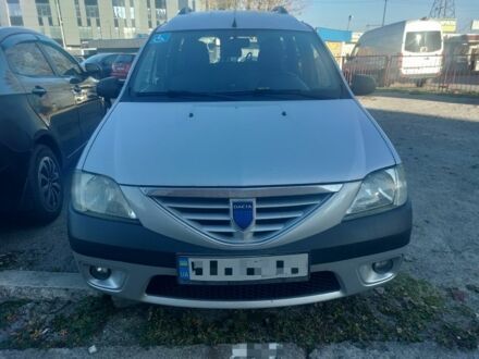 Серый Дачия Логан, объемом двигателя 1.6 л и пробегом 198 тыс. км за 3500 $, фото 1 на Automoto.ua