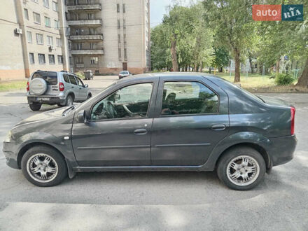 Дачия Логан 2008 в Запорожье на Automoto.ua Серый Дачия Логан, объемом двигателя 1.6 л и пробегом 120 тыс. км за 4500 $, фото 1 на Automoto.ua