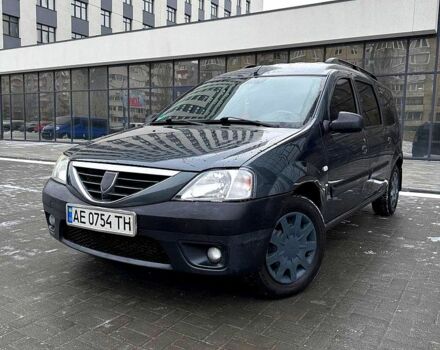 Серый Дачия Логан, объемом двигателя 1.5 л и пробегом 32000 тыс. км за 4500 $, фото 1 на Automoto.ua