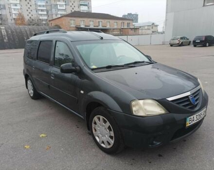 Серый Дачия Логан, объемом двигателя 1.6 л и пробегом 245 тыс. км за 3545 $, фото 1 на Automoto.ua