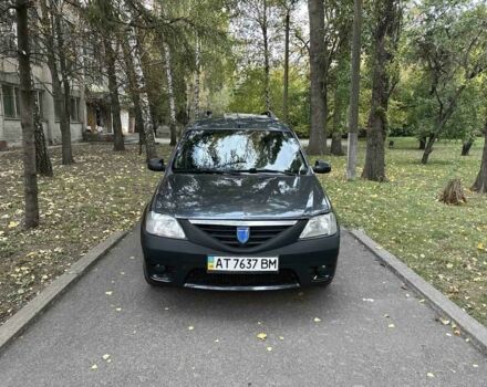 Серый Дачия Логан, объемом двигателя 1.6 л и пробегом 164 тыс. км за 5314 $, фото 1 на Automoto.ua
