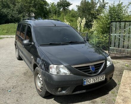 Серый Дачия Логан, объемом двигателя 1.6 л и пробегом 355 тыс. км за 4300 $, фото 1 на Automoto.ua