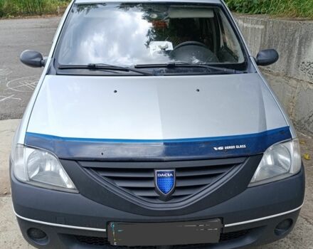 Серый Дачия Логан, объемом двигателя 1 л и пробегом 500 тыс. км за 3750 $, фото 1 на Automoto.ua
