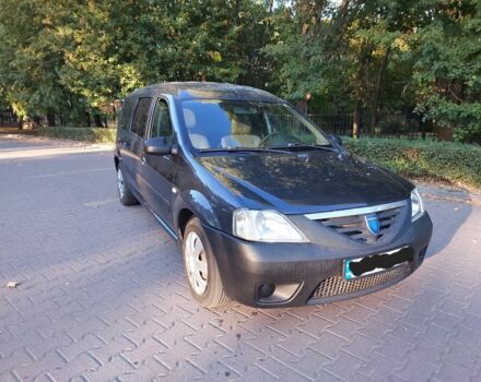 Серый Дачия Логан, объемом двигателя 1.6 л и пробегом 202 тыс. км за 4500 $, фото 1 на Automoto.ua