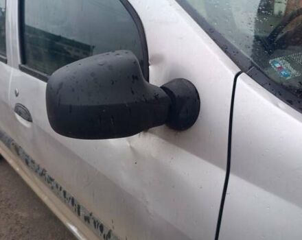 Серый Дачия Логан, объемом двигателя 1.6 л и пробегом 200 тыс. км за 2250 $, фото 1 на Automoto.ua