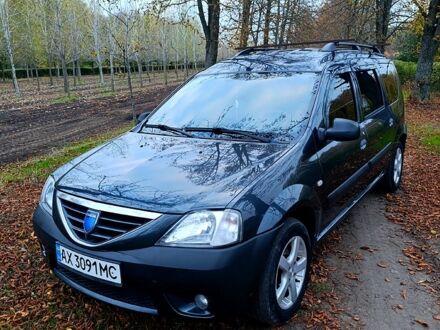 Дачия Логан 2008 в Змиеве на Automoto.ua Серый Дачия Логан, объемом двигателя 1.6 л и пробегом 19 тыс. км за 5500 $, фото 1 на Automoto.ua