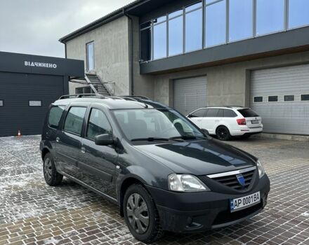 Серый Дачия Логан, объемом двигателя 1.6 л и пробегом 250 тыс. км за 4999 $, фото 1 на Automoto.ua