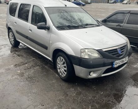 Сірий Дачія Logan, об'ємом двигуна 1.6 л та пробігом 217 тис. км за 4500 $, фото 1 на Automoto.ua