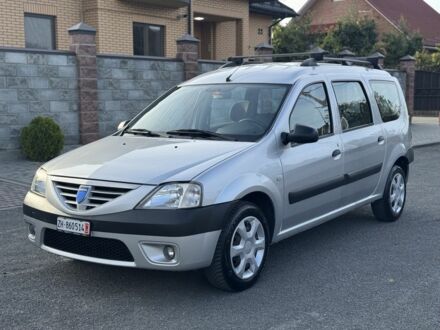 Серый Дачия Логан, объемом двигателя 1.6 л и пробегом 162 тыс. км за 5100 $, фото 1 на Automoto.ua