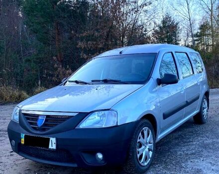 Сірий Дачія Logan, об'ємом двигуна 1.6 л та пробігом 196 тис. км за 3900 $, фото 1 на Automoto.ua