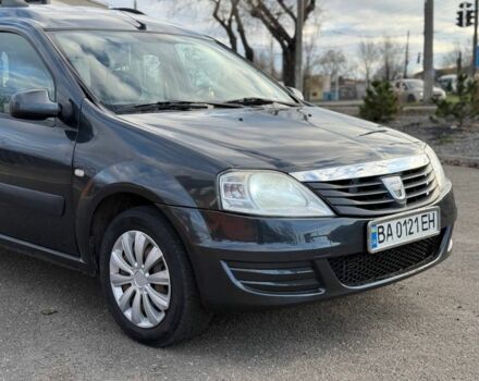 Серый Дачия Логан, объемом двигателя 1.5 л и пробегом 320 тыс. км за 4500 $, фото 1 на Automoto.ua