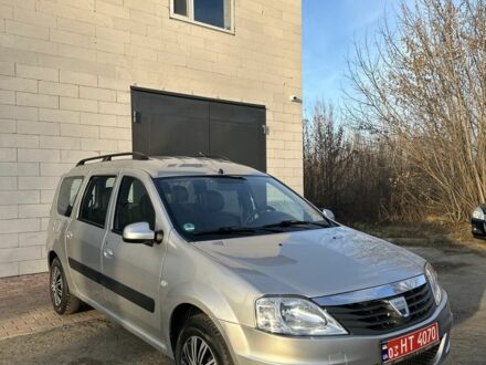 Серый Дачия Логан, объемом двигателя 1.6 л и пробегом 180 тыс. км за 5999 $, фото 1 на Automoto.ua