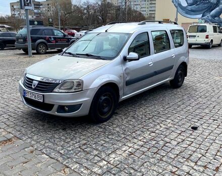 Серый Дачия Логан, объемом двигателя 1.5 л и пробегом 247 тыс. км за 5800 $, фото 1 на Automoto.ua