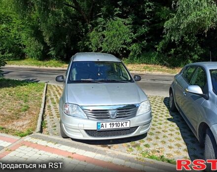 Серый Дачия Логан, объемом двигателя 1.6 л и пробегом 255 тыс. км за 5500 $, фото 1 на Automoto.ua