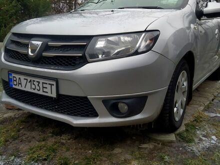 Серый Дачия Логан, объемом двигателя 1.1 л и пробегом 16000 тыс. км за 5200 $, фото 1 на Automoto.ua